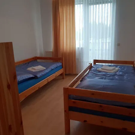 Blue House Gyorzamoly