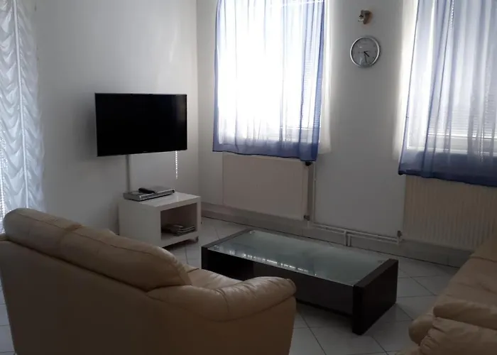 Blue House Gyorzamoly