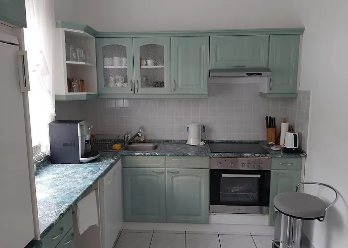 Blue House * Gyorzamoly